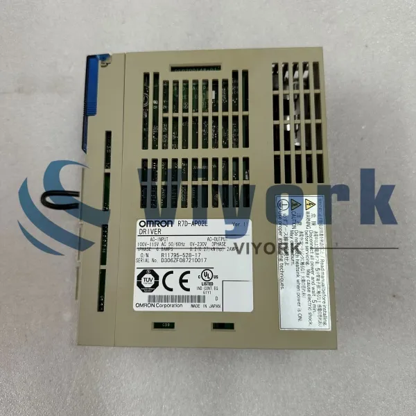 Omron R7D-AP02L SERVO DRIVE NEW