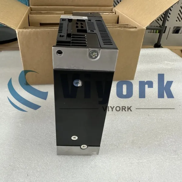 Omron R88D-KN04H-ECT SERVO DRIVE NEW