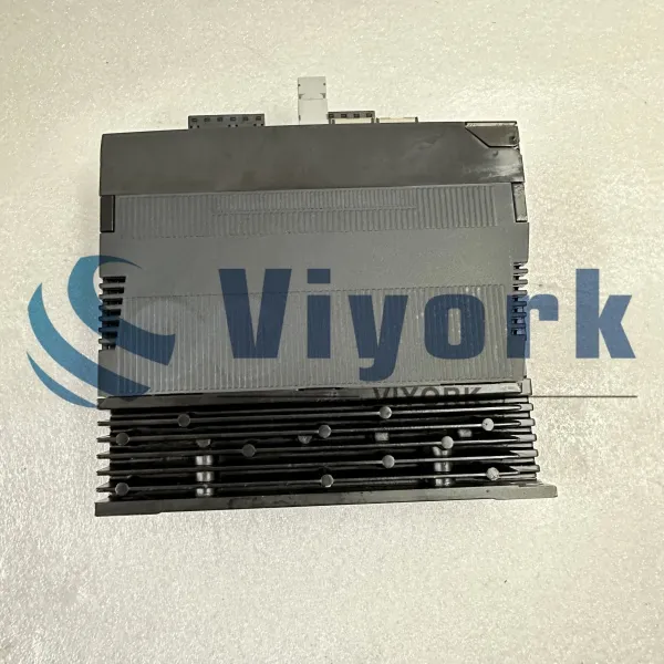 Omron R88D-KN02H-ECT-R SERVO DRIVE G5-SERIES NETWORK TYPE AC 200WATT 200VAC NEW